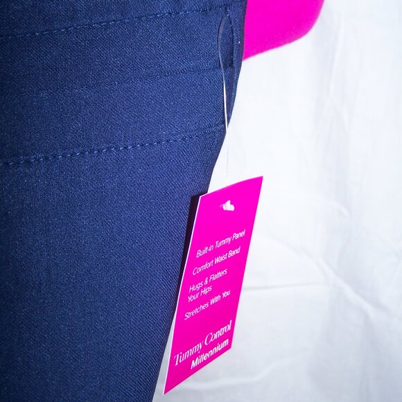 Kim Rogers NWT Millennium Skort - Navy Sz 10P - Picture 5 of 9